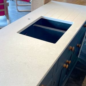 French White Silkstone Quartz Countertop