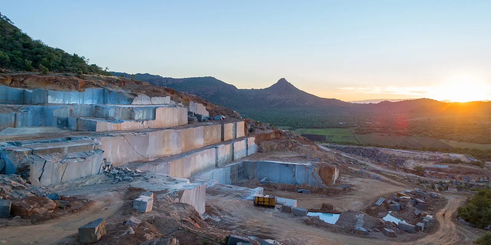Brachot Quarry Image