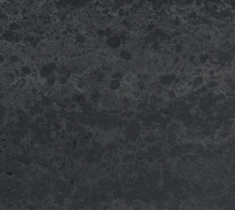 Silestone Earthic Raw D dark grey stone-effect swatch