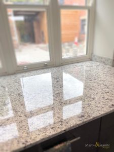 Topazio White granite worktops
