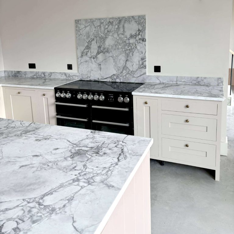 Bianco Eclispia Cimstone Custom Quartz Worktops